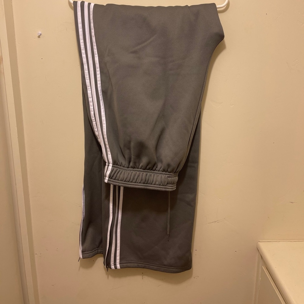 NBA Minnesota Timberwolves FULL SWEATSUIT - Picture 2 of 5